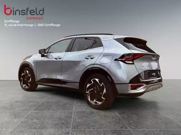 Kia Sportage GT Line PHEV AWD - Photo 2