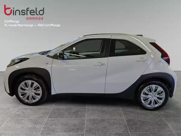 Toyota Aygo X 1.0i VVT-i X play Air - Photo 2