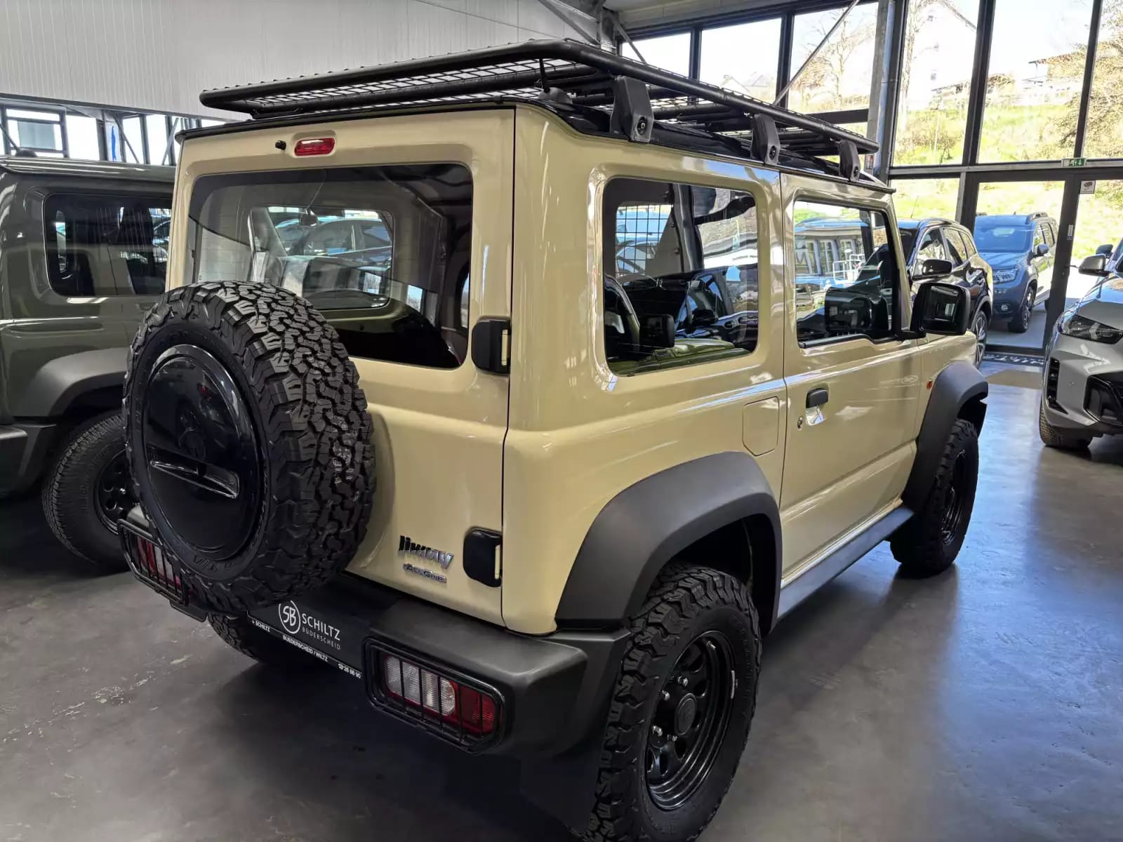 Suzuki Jimny 1.5 GL - Photo 1