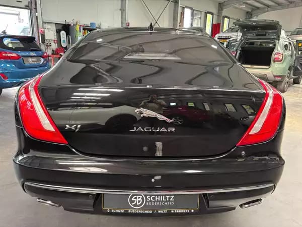 Jaguar XJ V6 3.0 Diesel 300HP - Photo 3