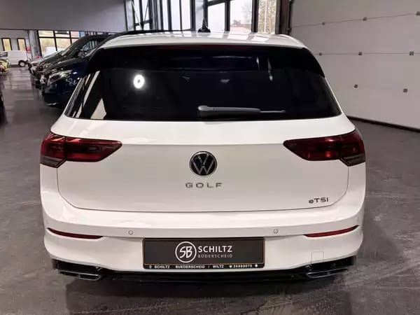 Volkswagen Golf 1.5 eTSI R-Line 150HP AUTO - Photo 3