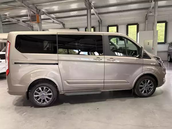 Ford Tourneo Custom 2.0 TDCi L1H1 170HP 8S - Photo 2