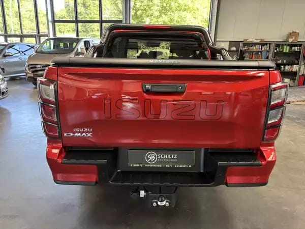 Isuzu D-Max Double Cab 1.9 V-Cross 163HP - Photo 3