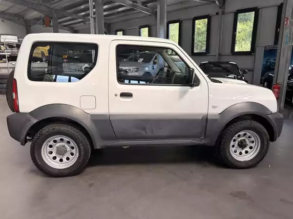 Suzuki Jimny 1.3 Ess 84 Chevaux - Photo 2