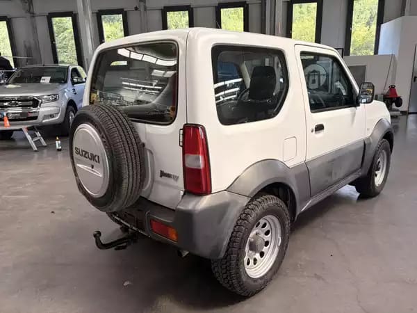 Suzuki Jimny 1.3 Ess 84 Chevaux - Photo 2