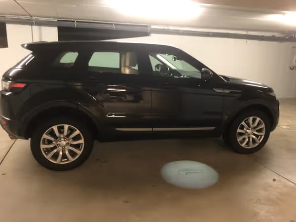 Land Rover Range Rover Evoque TD4 150 CV 4WD SE Automatique - Photo 2