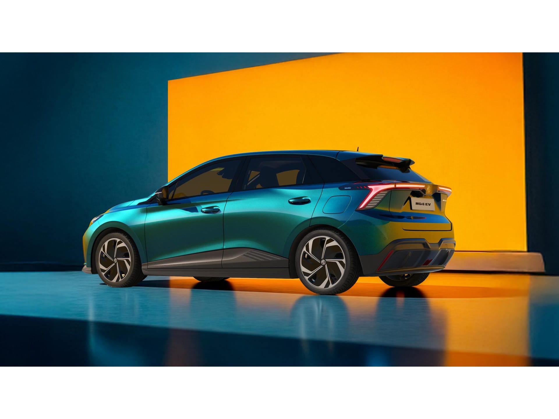 MG MG4 64 kWh Premium - Photo 1