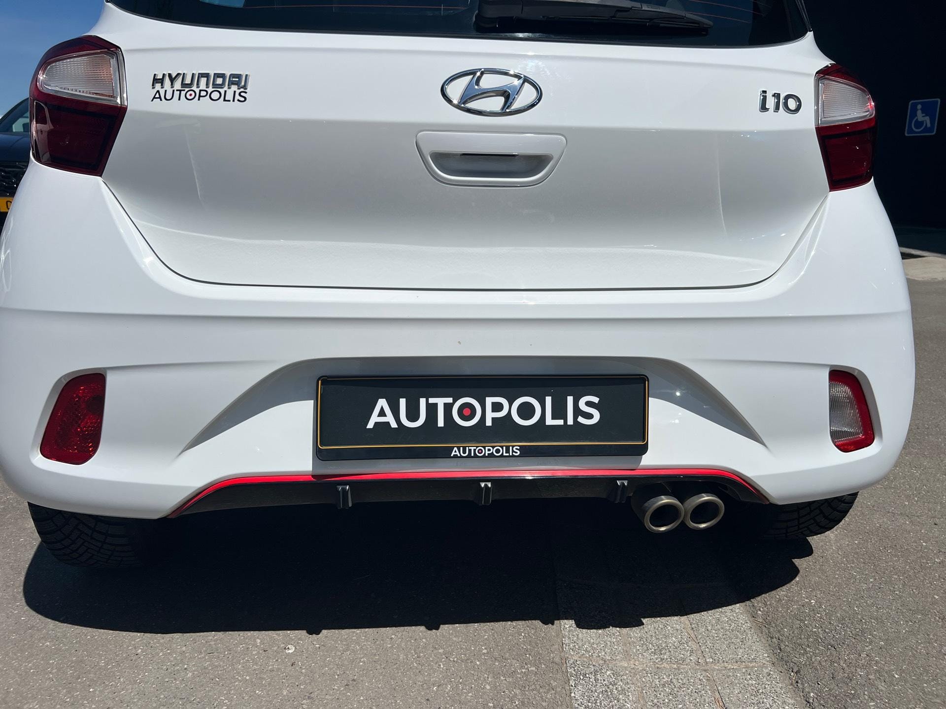 Hyundai i10 1.0 T-GDi Twist N-Line - Photo 1