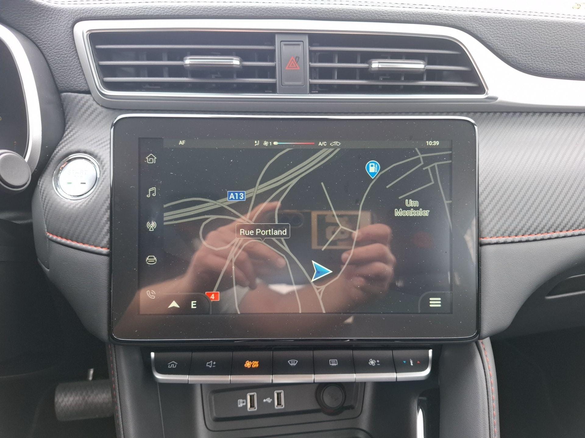 MG ZS 1.0 T-GDi AT LUXURY - Photo 2