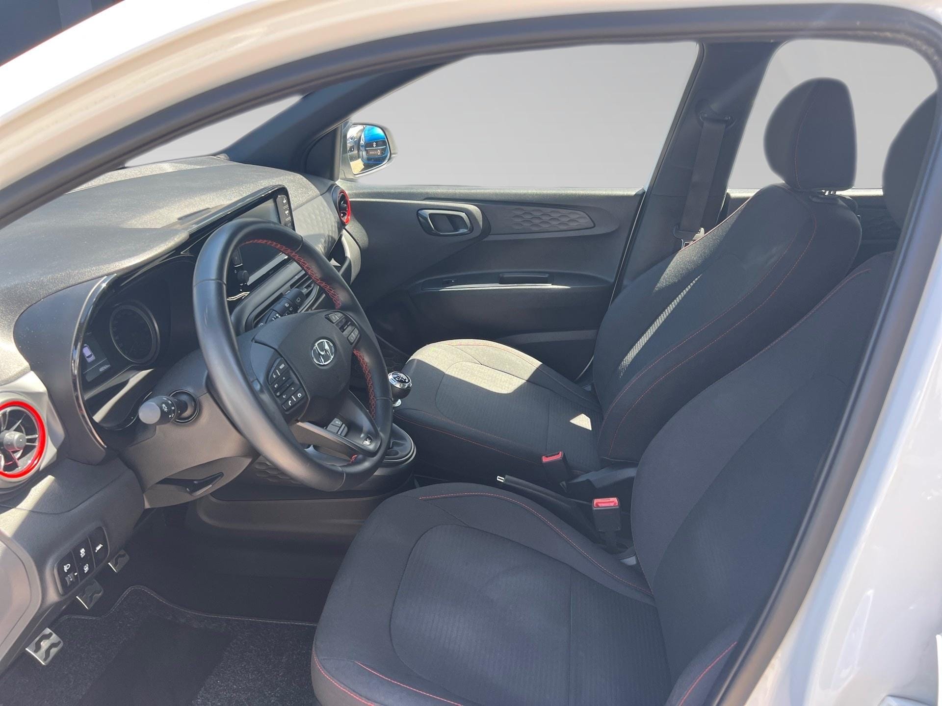 Hyundai TUCSON 1.6 T-GDi 48V Shine N-Line 7-DCT - Photo 2