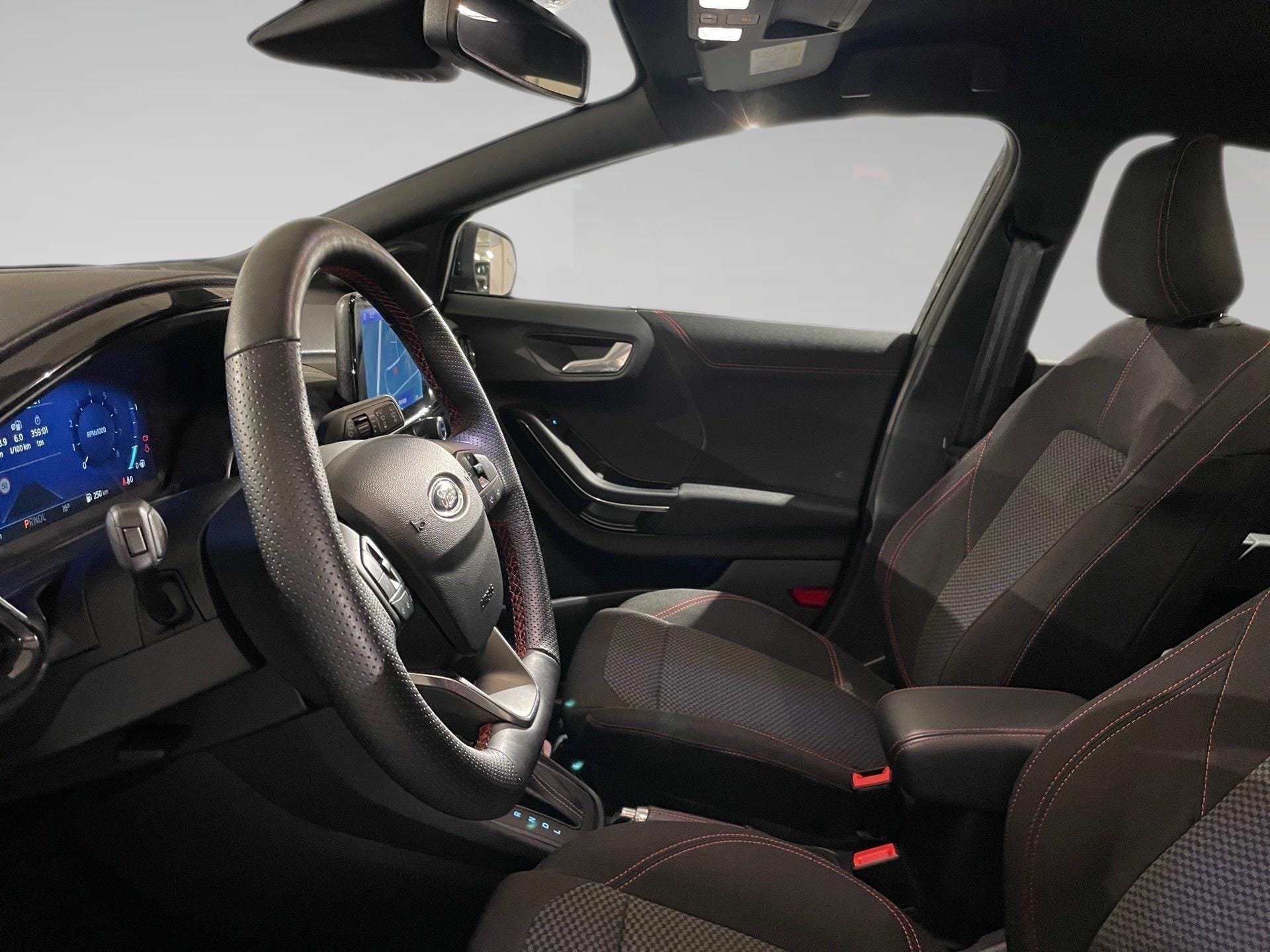 Ford Puma 1.0i Ecoboost mHEV 114kW Aut. ST-Line V - Photo 1