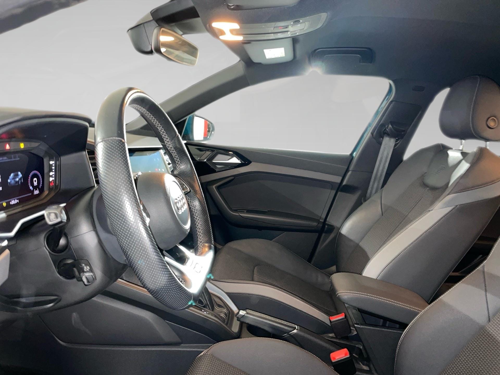 Audi A1 1.0 TFSI 70kW S tronic Advanced - Photo 1
