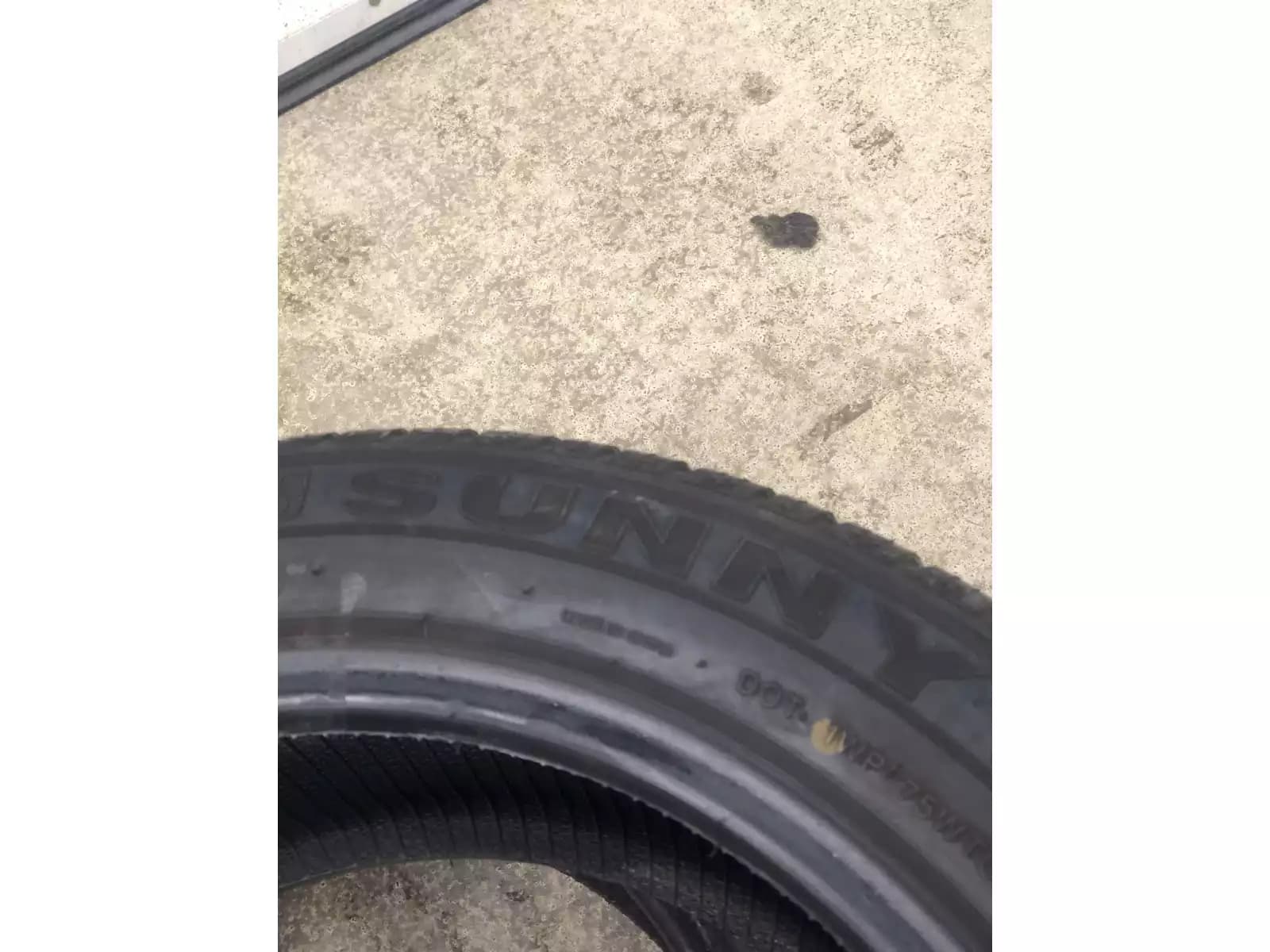 Pneus toutes saisons 17 205/55 R17 95W - Photo 1