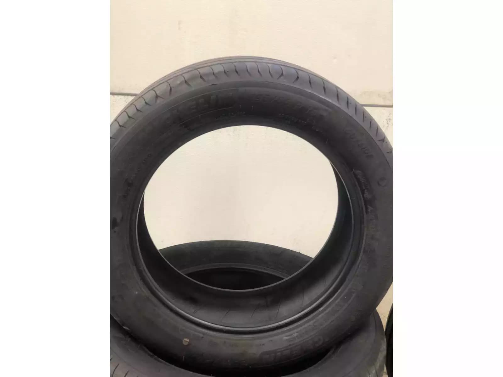 Pneus été 16 195/55 R16 87H - Photo 1