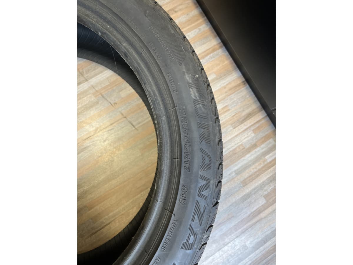 Pneus été 17 225/45 R17 91V - Photo 1