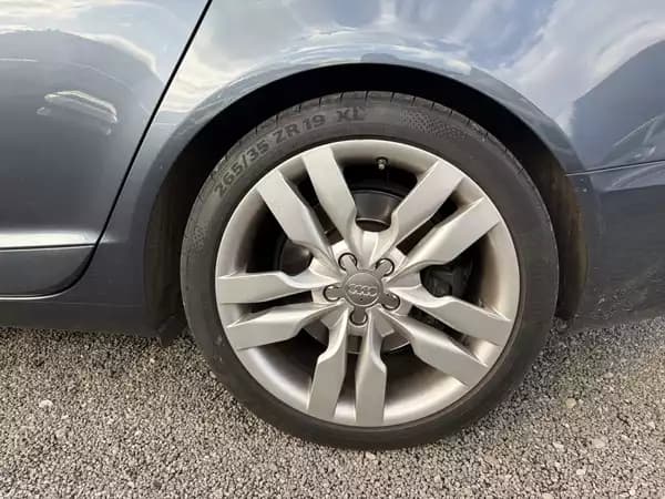 Audi S6 V10 5.2 FSI AUTO QUATTRO - Photo 2