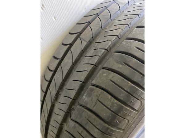 Pneus été 16 205/60 R16 92V - Photo 3