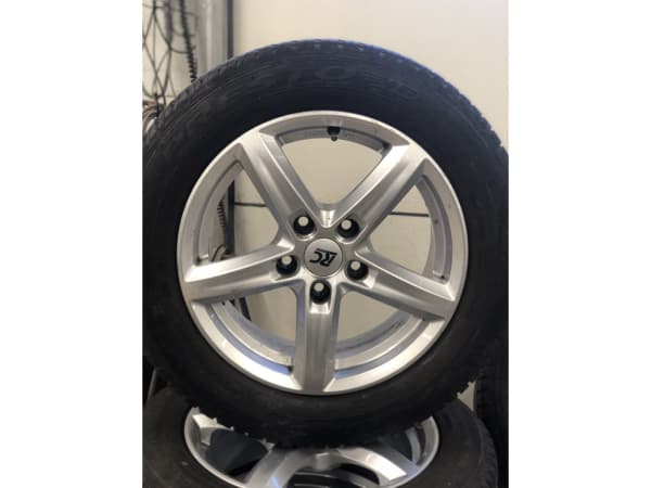 Jantes alu + Pneus été 16 205/60 R16 92H - Photo 2