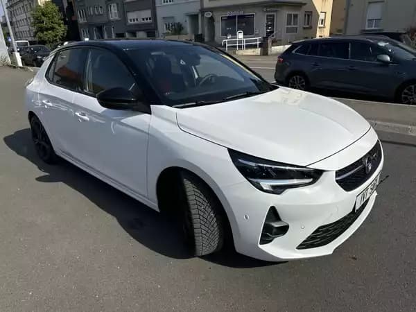 Opel Corsa GS 1.5 TURBO D MT6 102CV - Photo 2