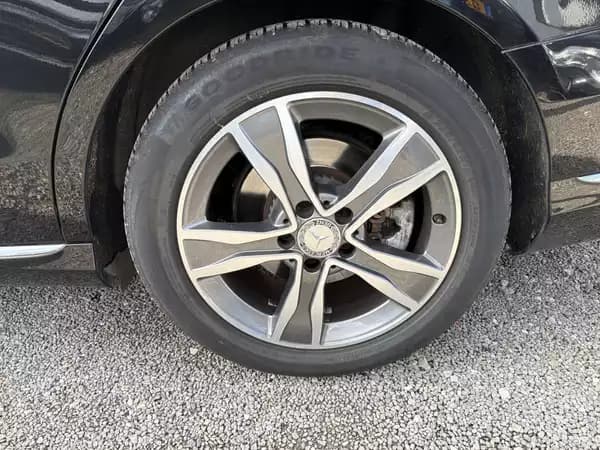 Mercedes-Benz C 200 CDI 136CV AUTO AVANTGARDE - Photo 3
