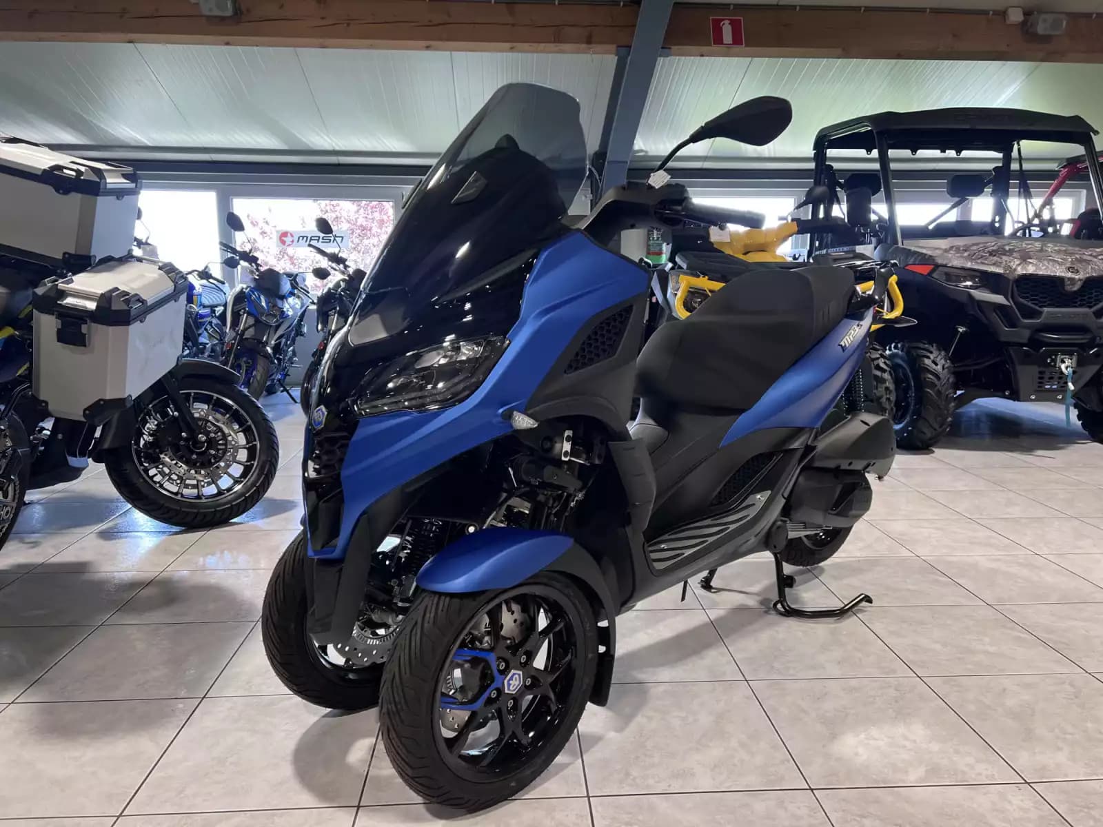 Piaggio MP3 310 SPORT - Photo 1