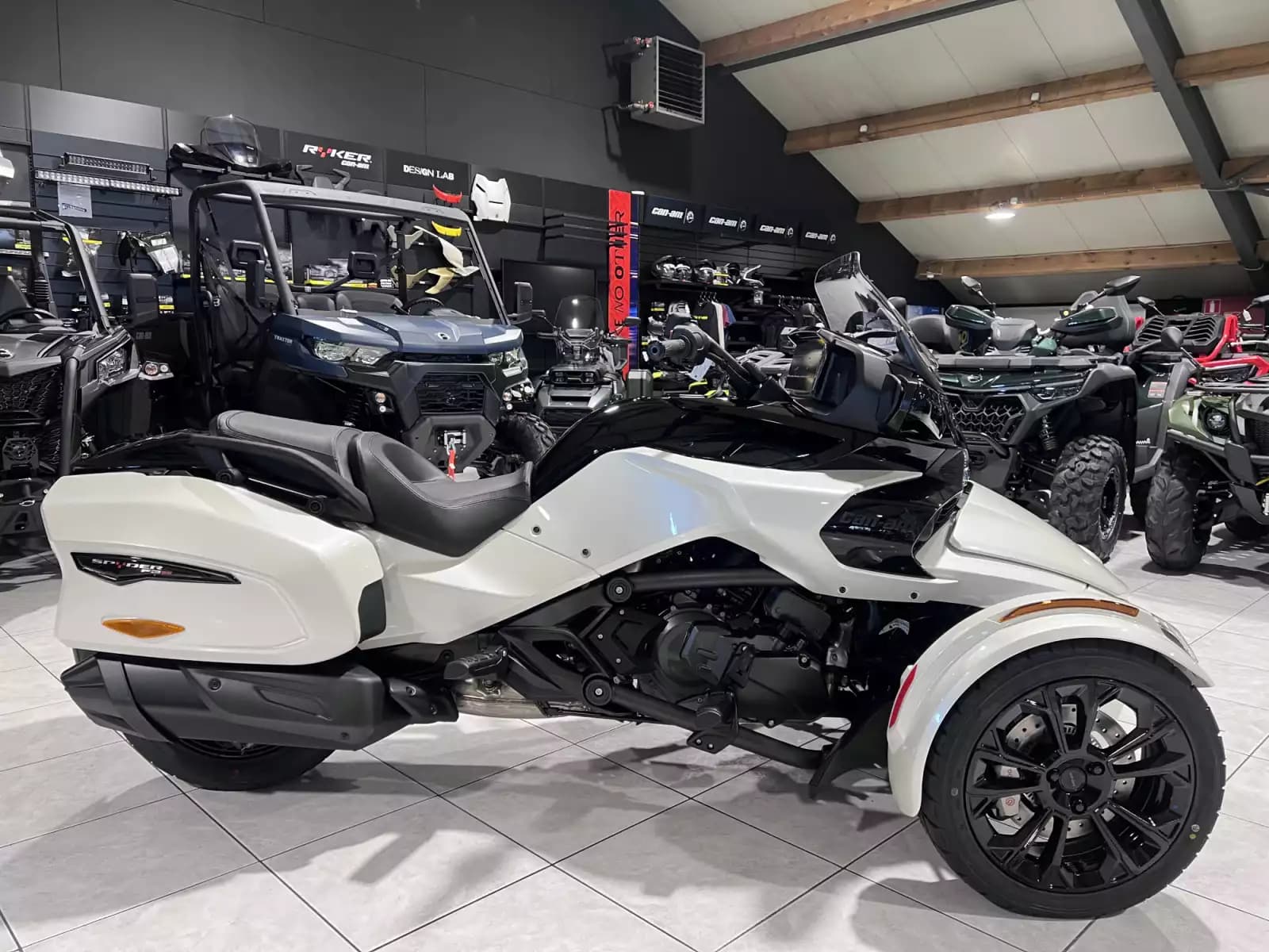 Can Am Spyder F3 MY25 T - Photo 1
