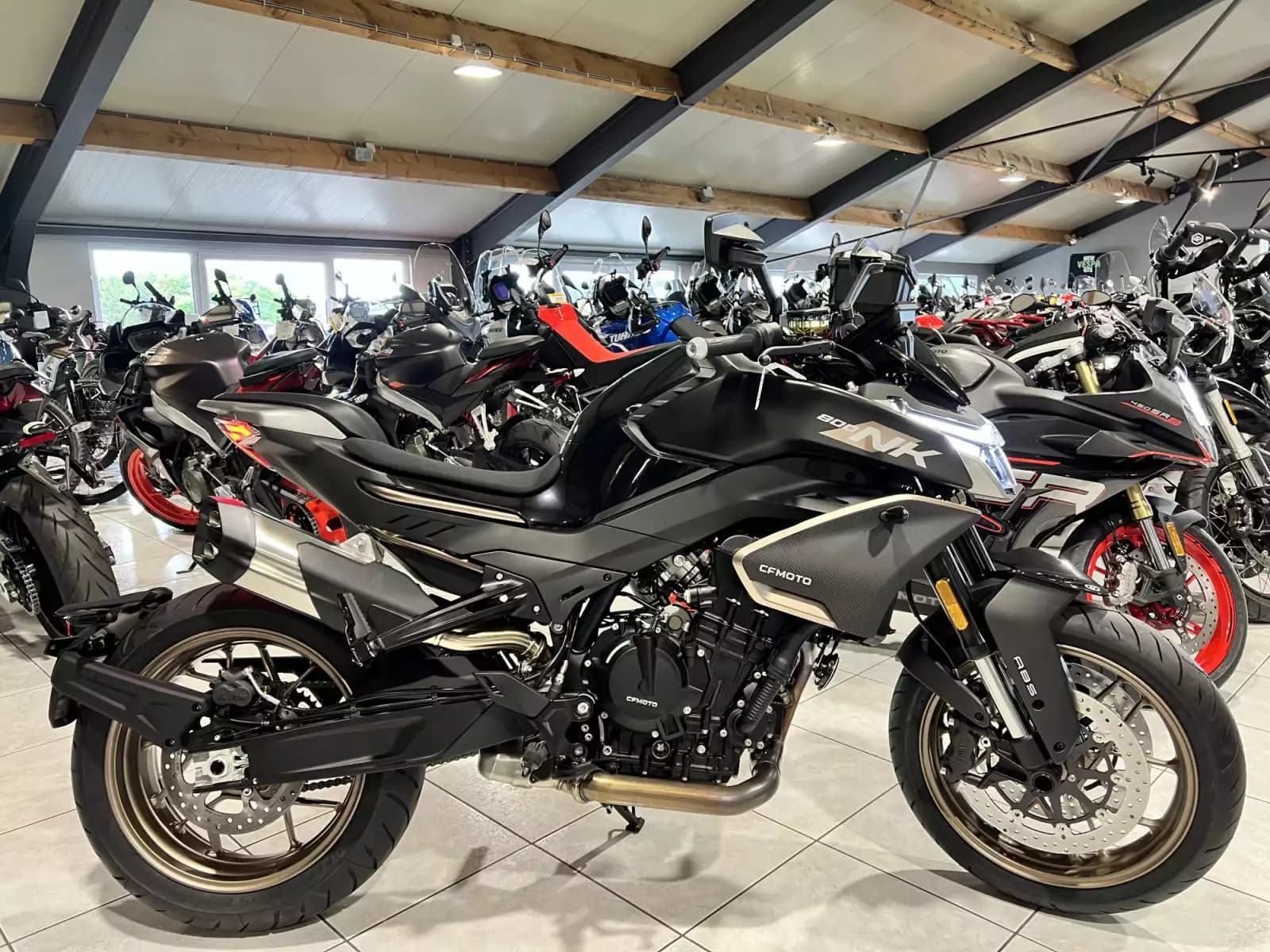 CF Moto 800 NK ADVANCED - Photo 1