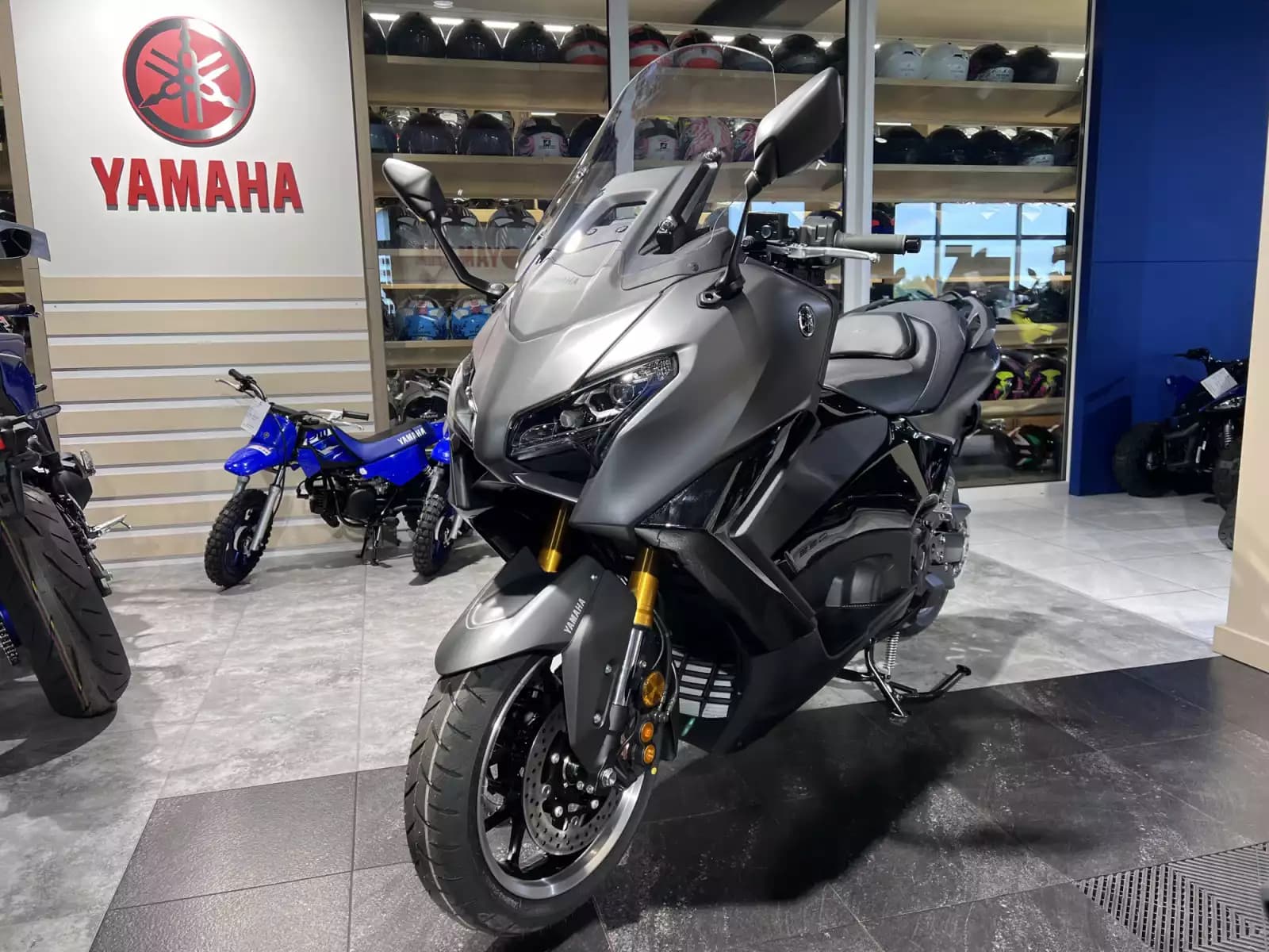 Yamaha TMAX 560 TECHMAX - Photo 1