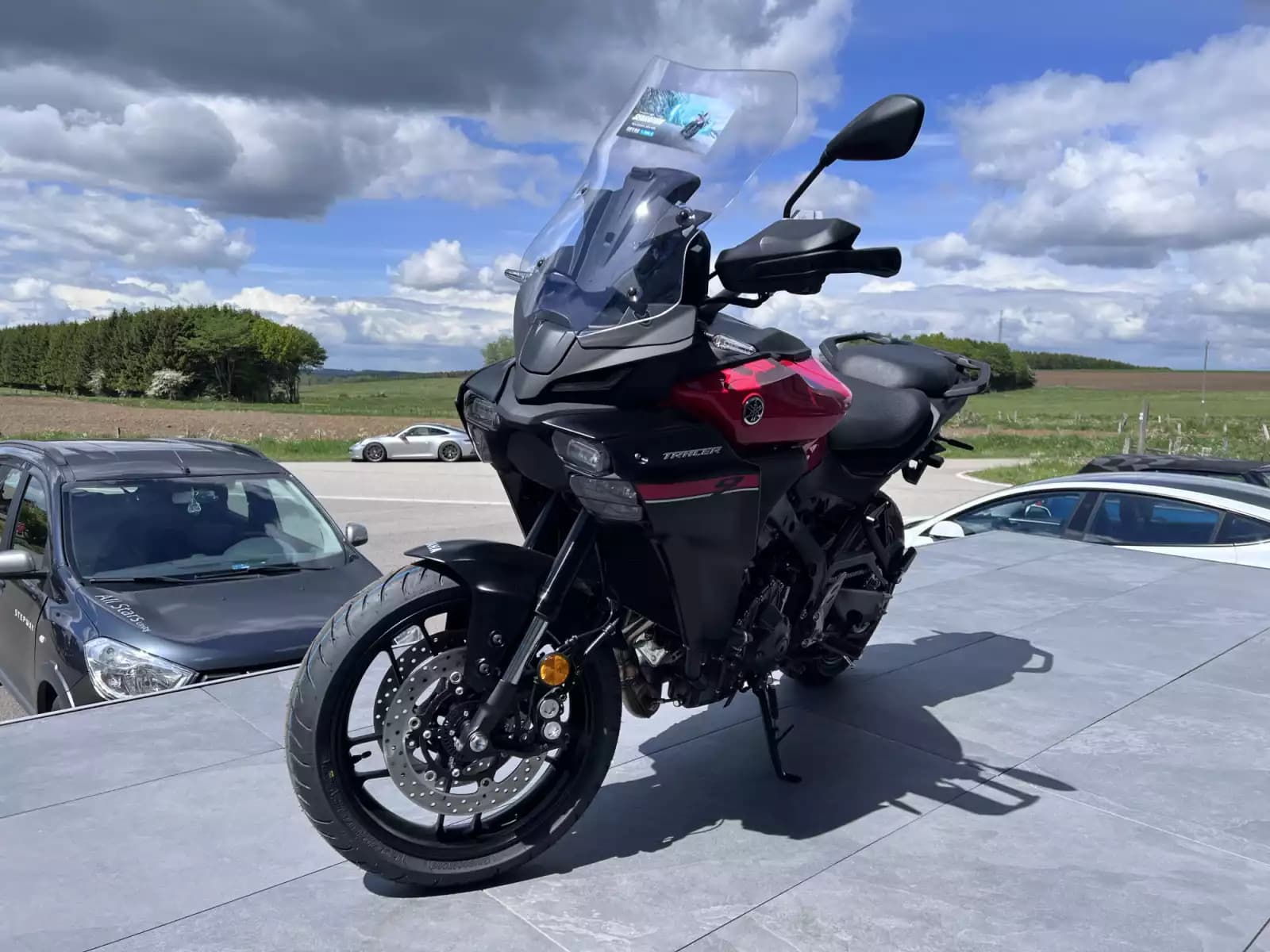 Yamaha Tracer 9 - Photo 1