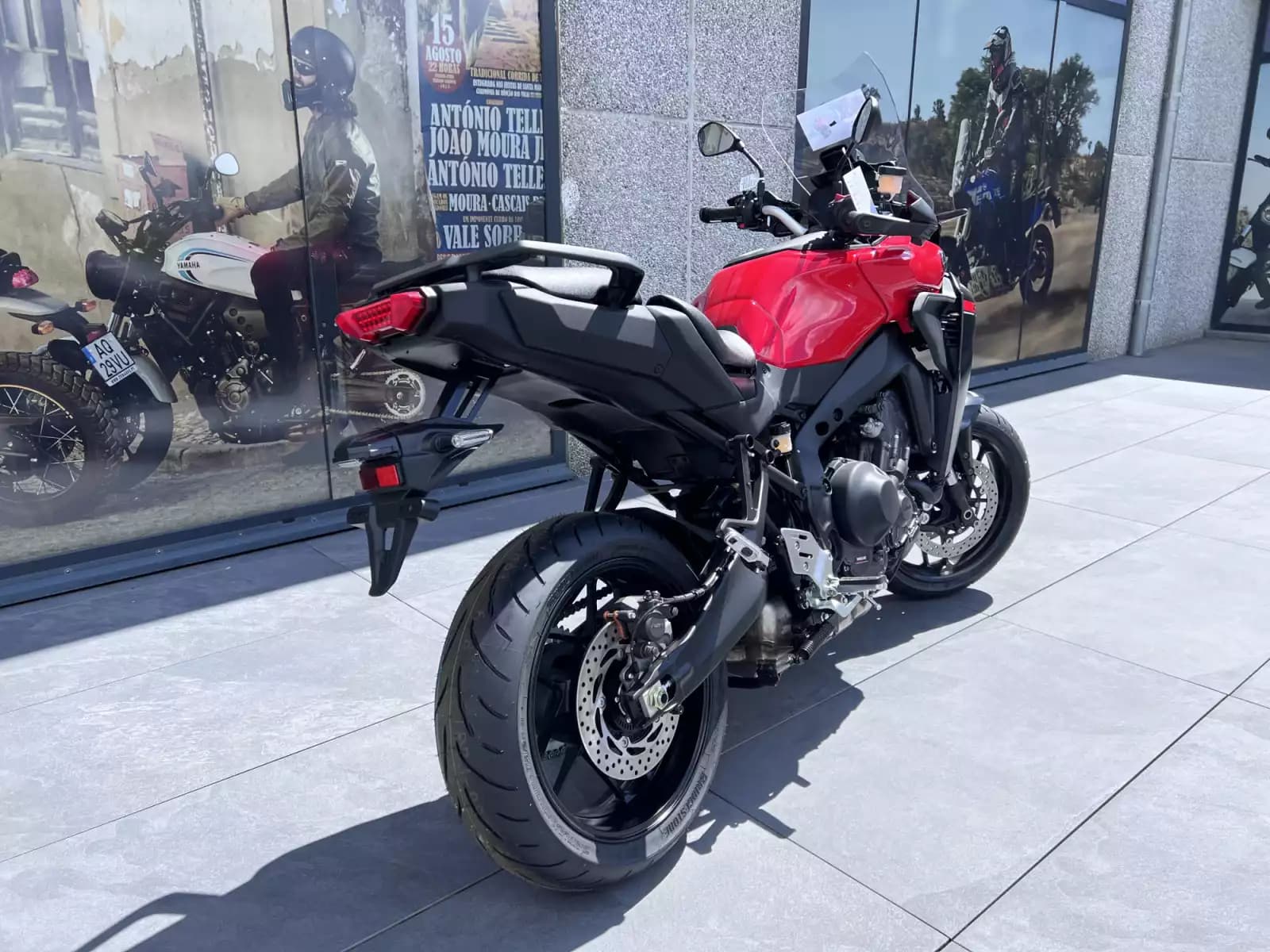 Yamaha Tracer 9 - Photo 1