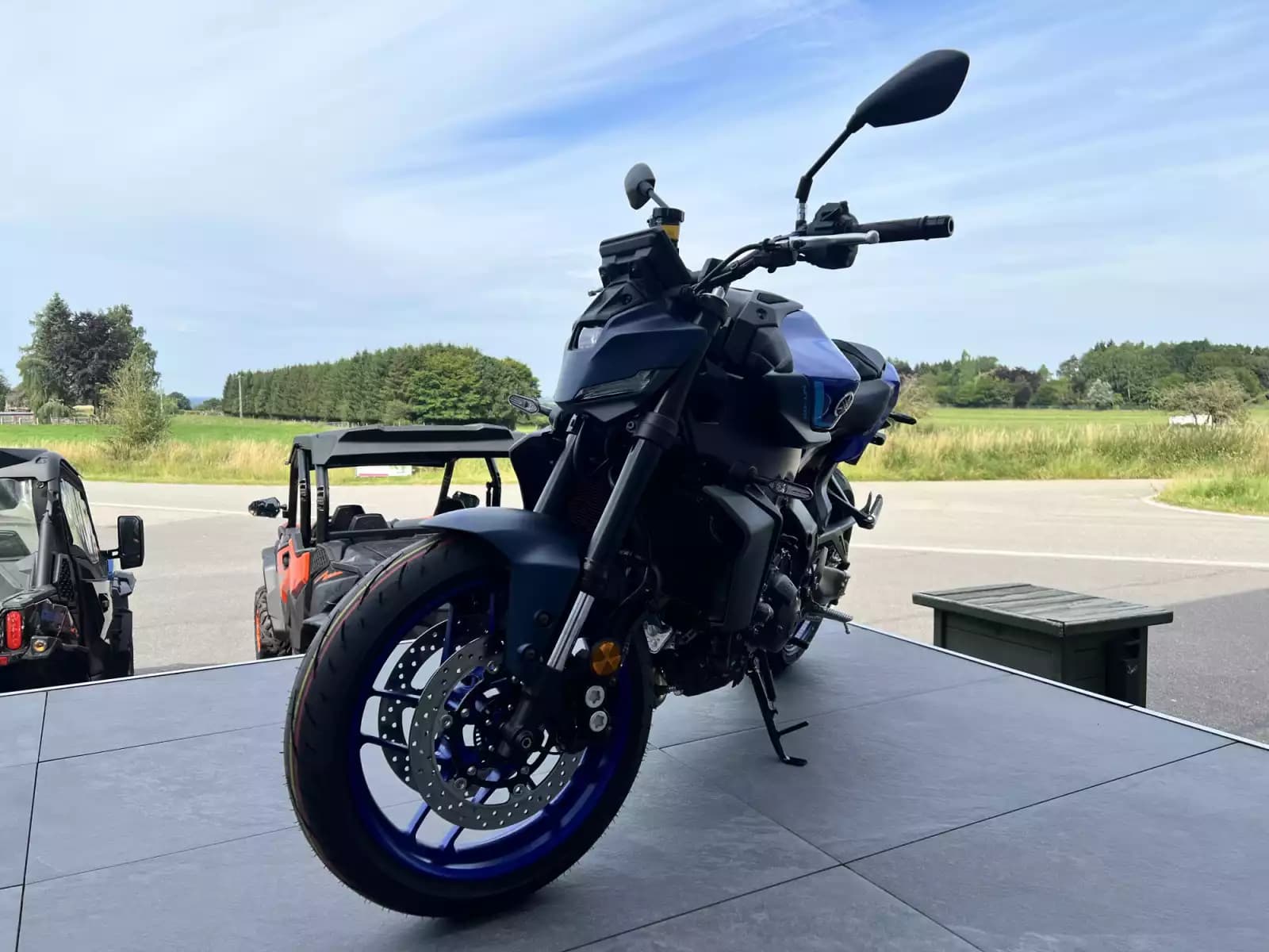 Yamaha MT-09 - Photo 1