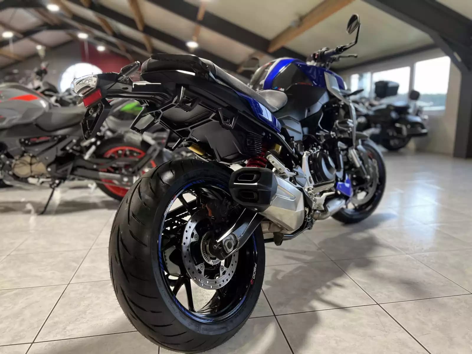 BMW F 900 R - Photo 1