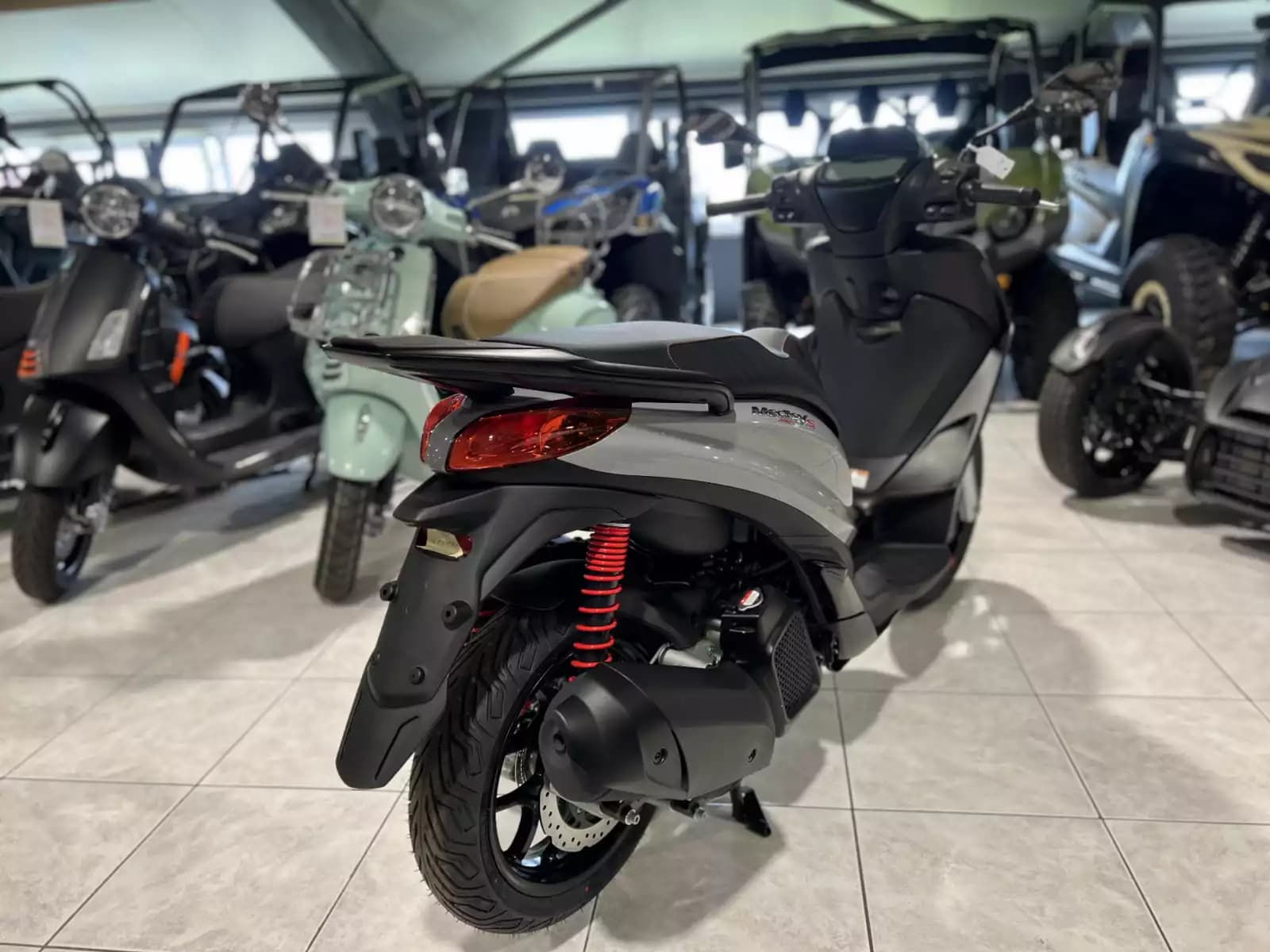 Piaggio Medley 125 S - Photo 1