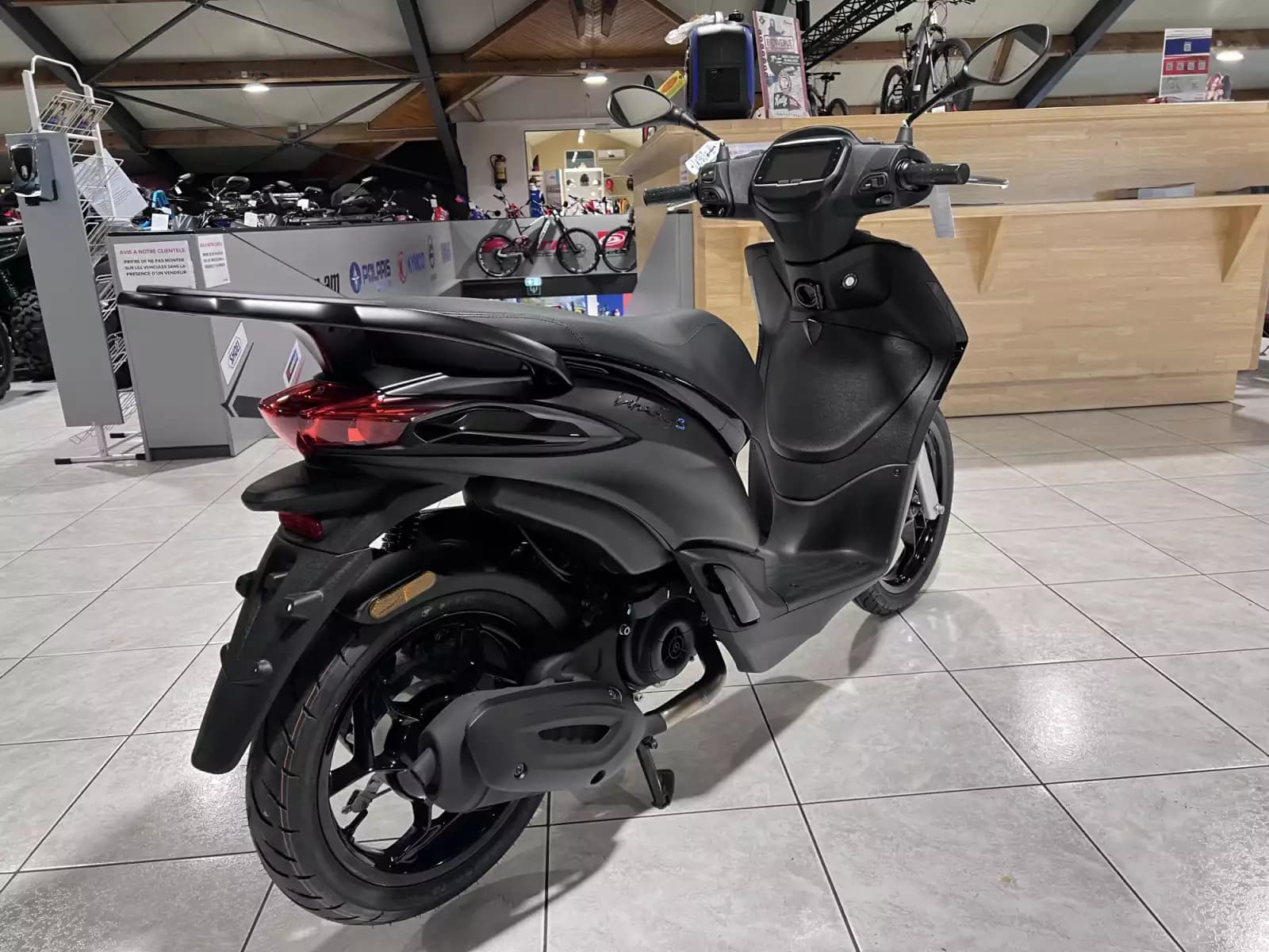Piaggio Liberty 50 4T SPORT - Photo 1