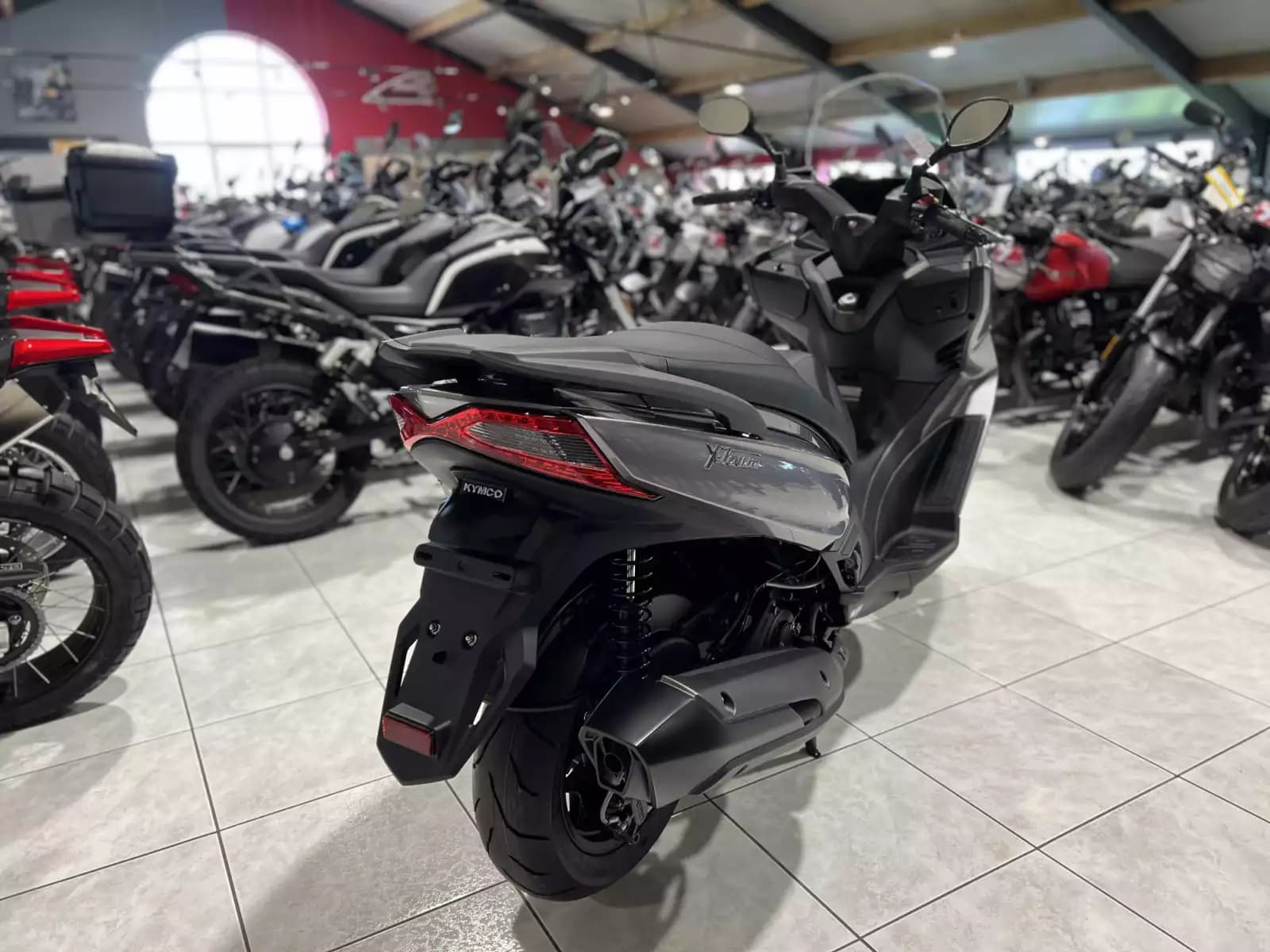 Kymco X-Town 300 ABS - Photo 1