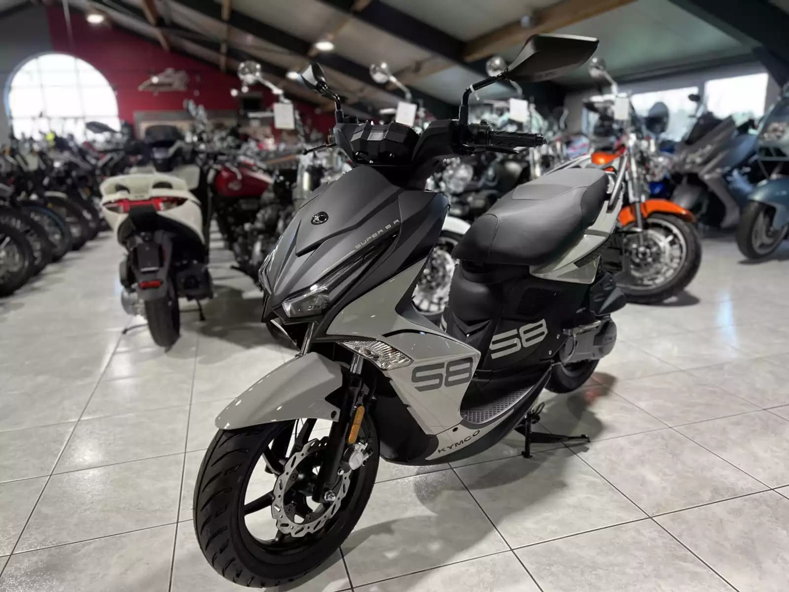 Kymco Super 8 R Classe B 45km/h - Photo 1