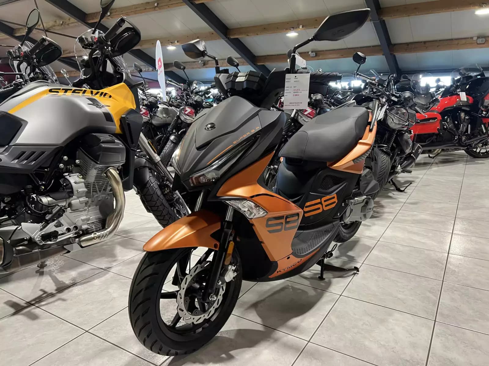 Kymco Super 8 R - Photo 1