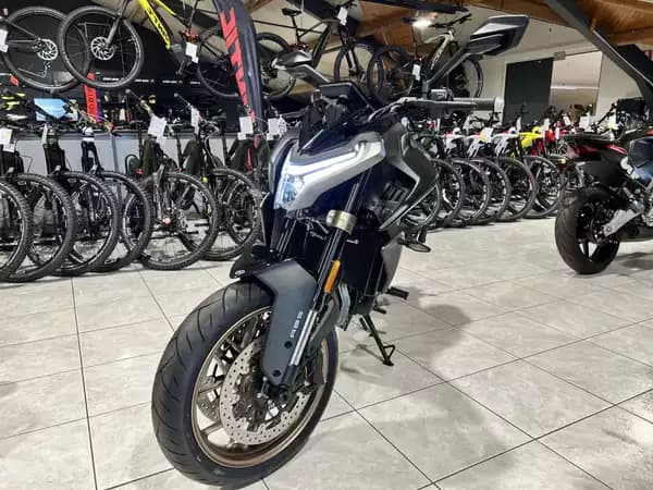 CF Moto 800 NK ADVANCED - Photo 2