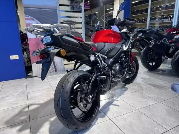 Suzuki GSX-S 1000GX - Photo 2