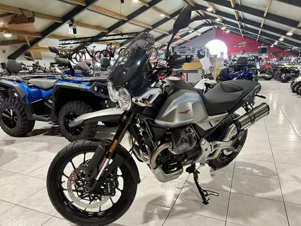 Moto Guzzi V 85 TT Strada - Photo 2