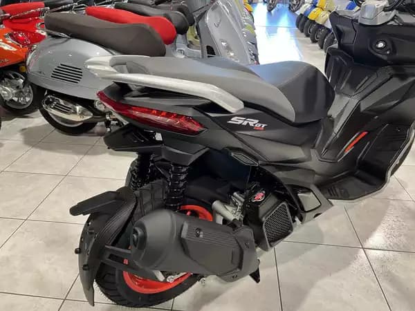 Aprilia SR 125 GT SPORT GREY BLACK - Photo 2