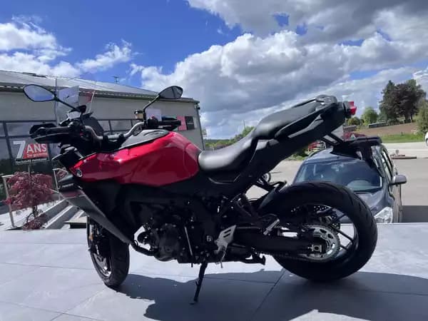 Yamaha Tracer 9 - Photo 3