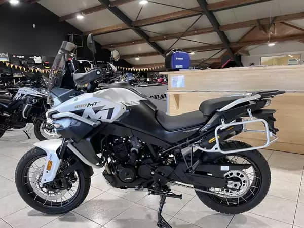 CF Moto 800 MT EXPLORER ES - Photo 3