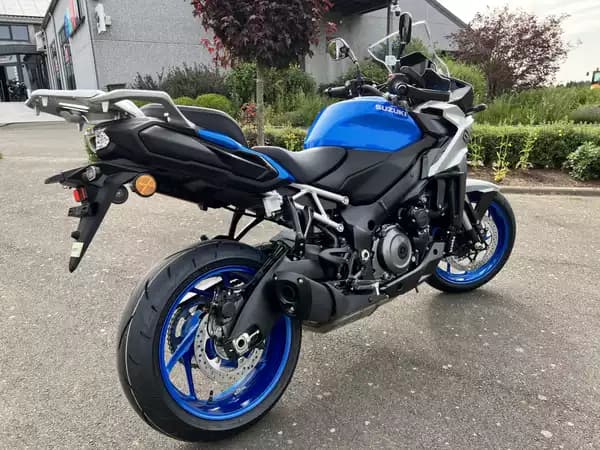 Suzuki GSX-S 1000GX - Photo 2