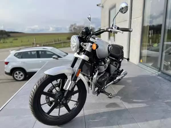 Royal Enfield Super Meteor 650 Gris Interstellaire - Photo 2