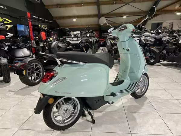 Vespa Elettrica 45 Km/h - Photo 2