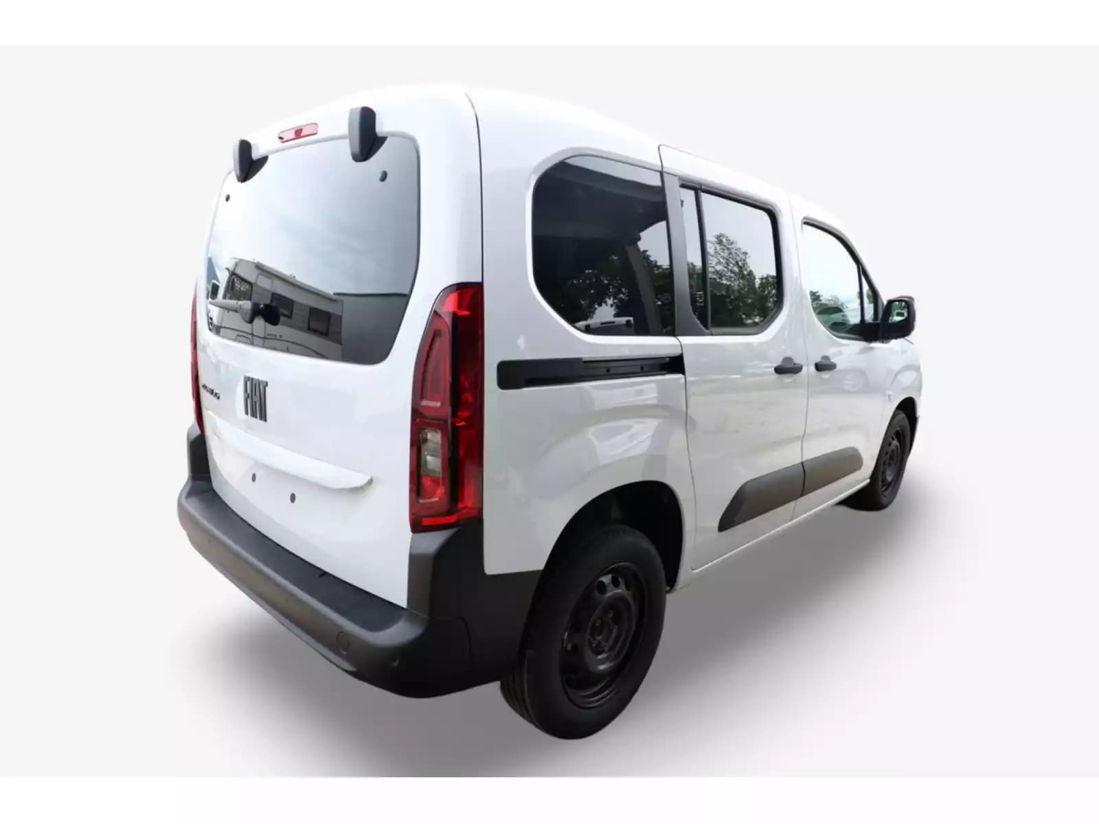 Fiat Doblo 1.5 BlueHDi 130 - Photo 1