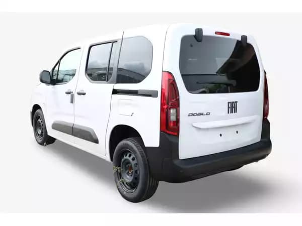 Fiat Doblo 1.5 BlueHDi 130 - Photo 3