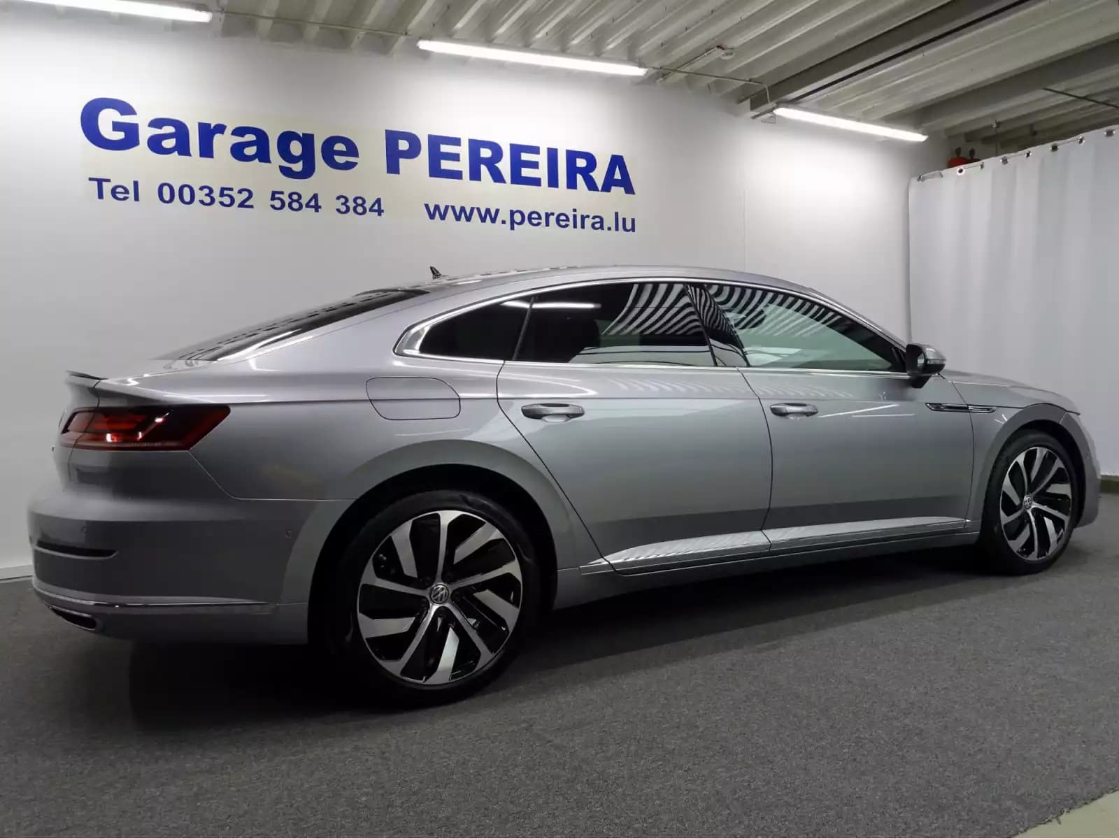 Volkswagen Arteon 2.0 TDI 150 R-LINE DSG VIRTUAL COCKPIT CUIR NAVI LED - Photo 1