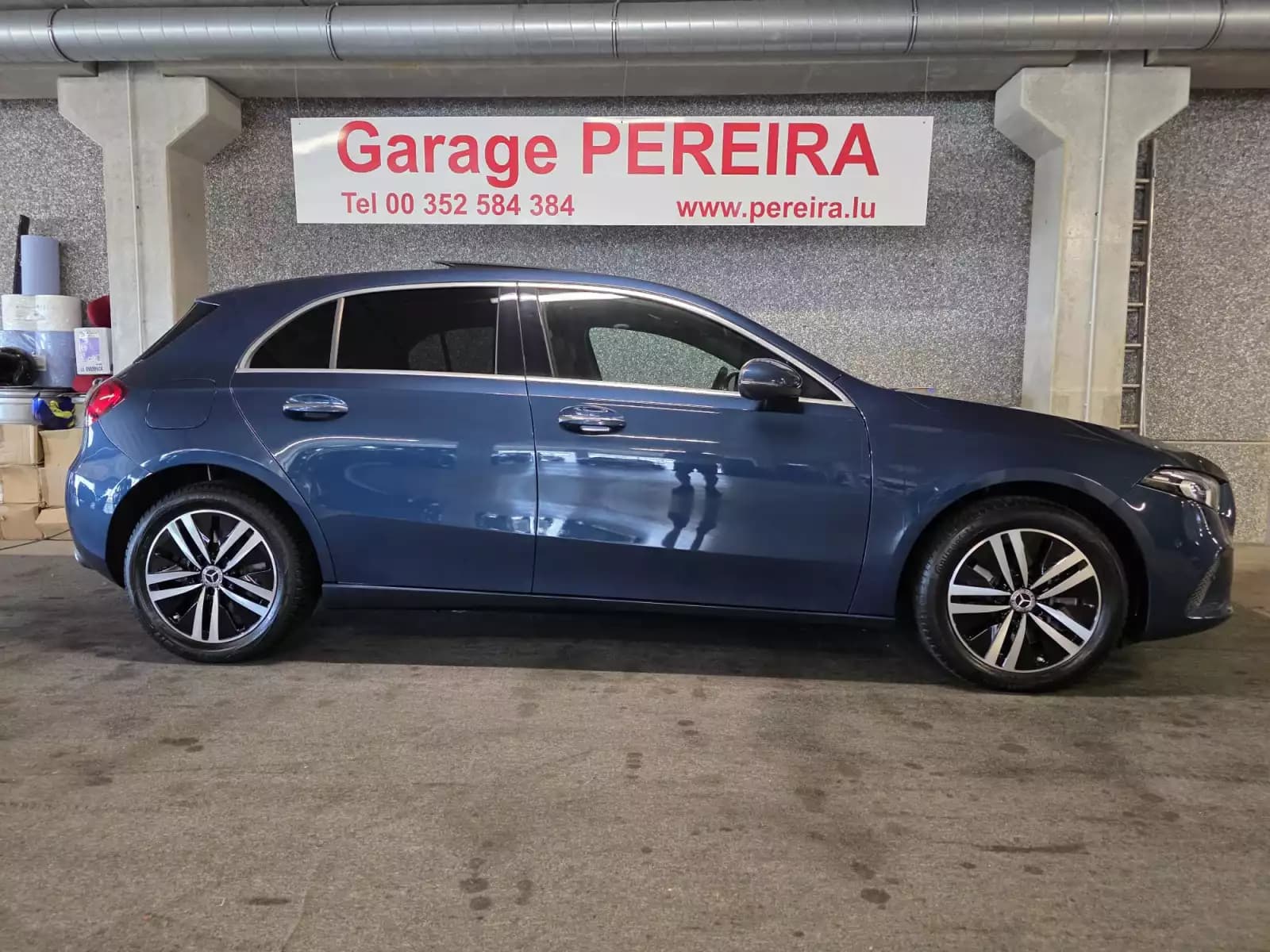 Mercedes-Benz A 250 e Plug in PROGRESSIVE LINE PANO CUIR NAVI 1 HAND - Photo 1
